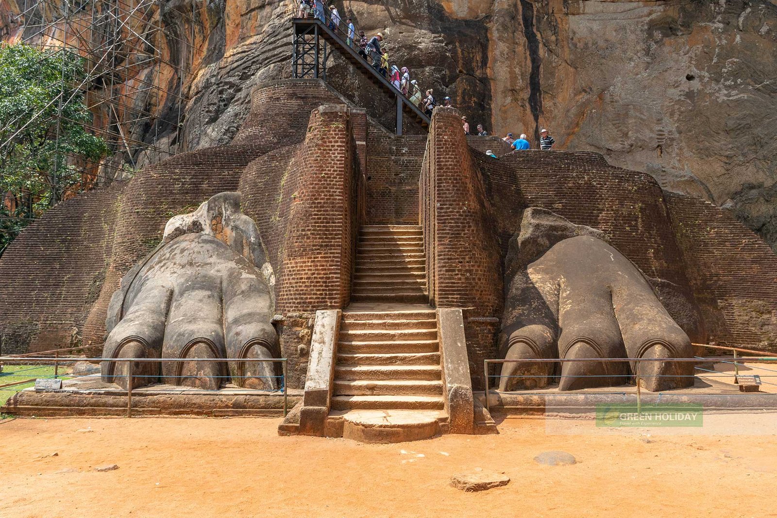 Sigiriya LIONS PAW_1