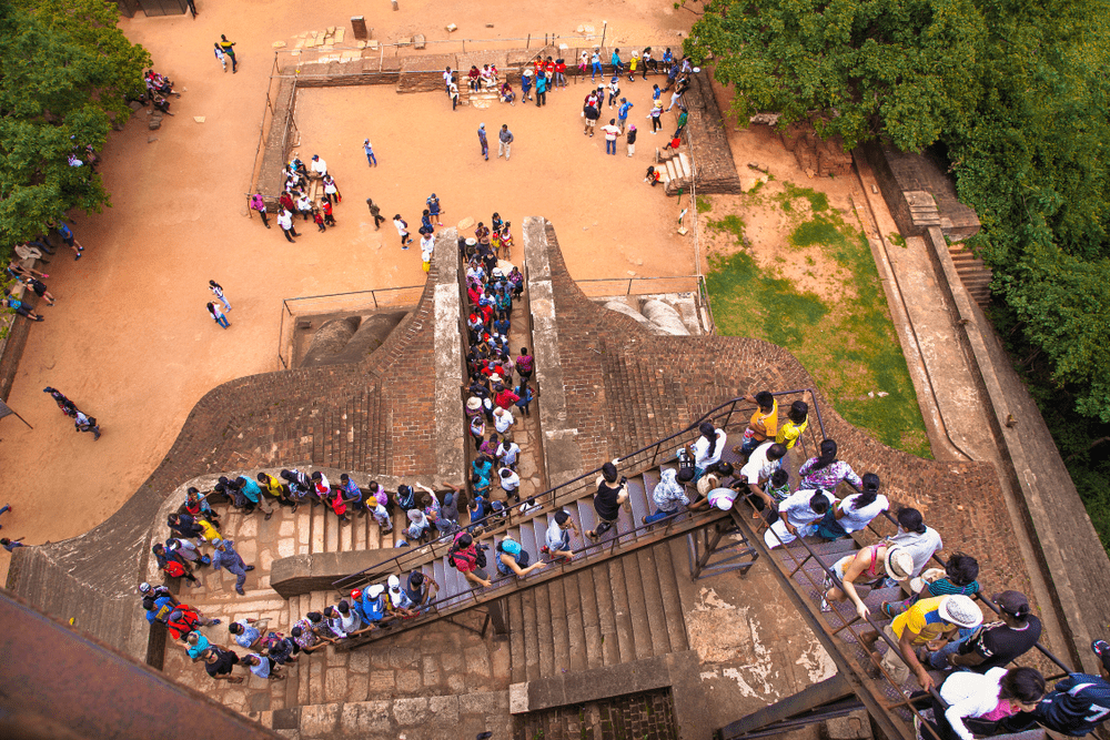 Sigiriya-Rock-Climbing