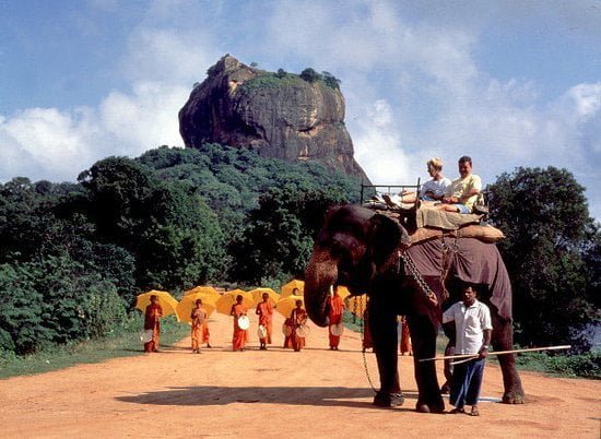 elephant-ride-at-sigiriya