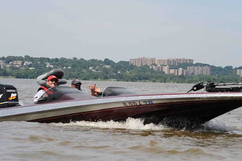 Speed boat in bentota